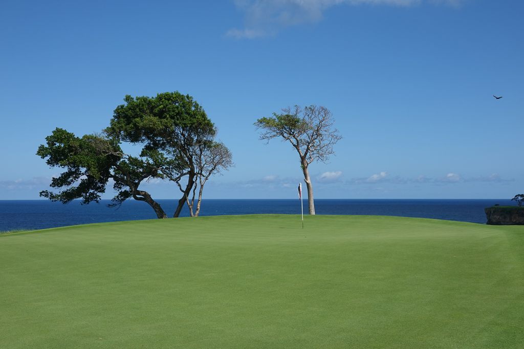 9th Hole at Playa Grande Golf & Ocean Club (455 Yard Par 4)